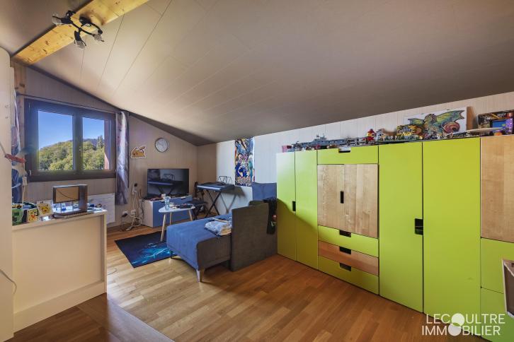 Maison contiguë, 4.5 pièces, 5.00 m2