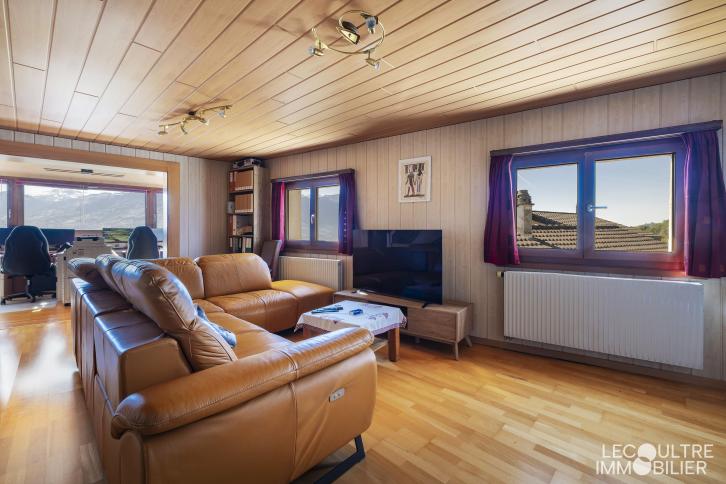 Maison contiguë, 4.5 pièces, 5.00 m2