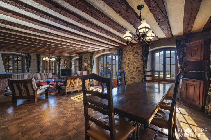 Maison villageoise, 8.5 pièces, 366.67 m2