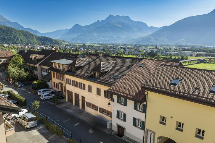 Immeuble de rendement, 18.0 pièces, 488.00 m2