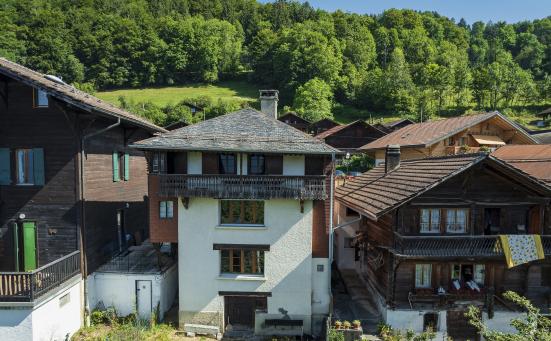 Maison villageoise, 6.5 pièces, 180.00 m2